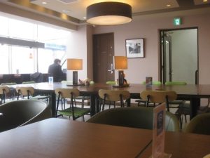 ノマドカフェ　CINNABONシナボン／シアトルズベストコーヒー六本木店